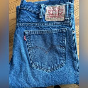 Levis jeans